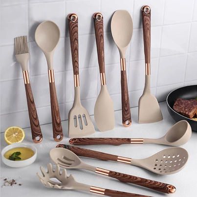 WQ Brand - Transform your kitchen into a culinary oasis... | Facebook Assiette Design, Silicone Utensil Set, Silicone Kitchenware, Kitchenware Set, Silicone Cooking Utensils, Silicone Kitchen Utensils, Silicon Utensils, Culinary Experience, Cooking Utensils Set