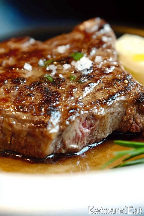 Carnivore Perfect Ribeye Steak - Easy Method Carnivore Steak Recipes, Ribeye Steak Recipes Cast Iron, Perfect Ribeye Steak, Ribeye Recipe, Boneless Ribeye Steak, Rib Eye Recipes, Ribeye Steak Recipes, Chicken And Chips, Steak Butter