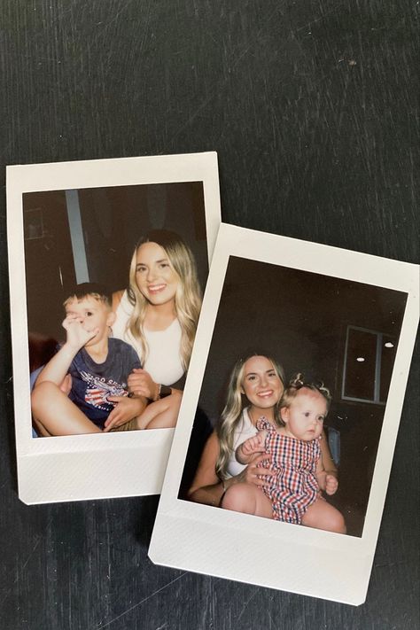 We love taking family pictures with our Polaroid - put these in a photo album for safekeeping and to look back on later! Polaroid Family Pictures, Family Polaroid, Polaroid Ideas, Polaroid Pictures, Polaroid Photos, Family Wall, Baby Family, Family Pictures, Photo Album