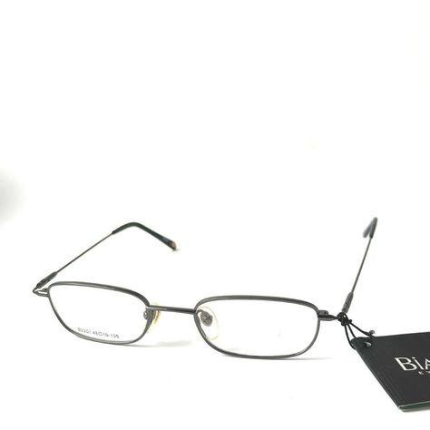 B2201 Gun Biacci Eyewear Vintage Dark Silver Wire Frame Rectangular Glasses Full Rim Eyeglasses Frames Deadstock Early 2000s Vintage Y2k Glasses Biacci Bayoneta Glasses The Perfect Pair Of Eyeglasses For The Office Siren Bayonetta Look Featuring Biacci Logo On The Lens Similar Gentle Monster Collection These Are Non Prescription Lenses So Just A Clear Lens. Best For Small Sized Heads!!! Brand New W Tags Size 48mm Eye Size 19 Mm Bridge Width 135 Mm Temple Length Comes With Biacci Aluminum Case An Y2k Eyeglasses, Aviator Glasses Frames, Y2k Glasses, Rectangular Glasses, Monster Collection, Oakley Glasses, Small Glasses, Retro Gadgets, Aviator Glasses