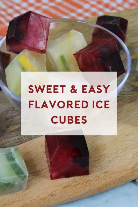 Ice Cube Flavors, Flavored Ice Cubes For Water, Infused Ice Cubes, Fruit Water Recipes, Cube Ideas, Ice Cube Tray Recipes, Creative Ice Cubes, Ice Ideas, Ice Cube Recipe