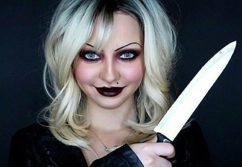 Tiffany cosplay Tiffany Valentine Cosplay, Tiffany Valentine Edit, Tiffany Valentine Icon Doll, Tiffany Bride Of Chucky Costume Makeup Tutorials, Tiffany Valentine Costume, Tiffany Valentine Makeup, Tiffany Valentine Makeup Tutorial, Tiffany Cosplay Chucky, Chucky Ans Tiffany Costume