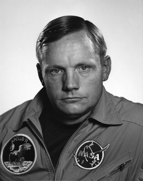 Yousuf Karsh, Apollo Space Program, Surface Of The Moon, Nasa Astronaut, Nasa Space Shuttle, Nasa Apollo, Apollo Missions, The Astronaut, Neil Armstrong