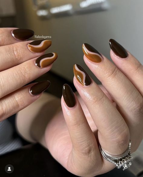 Earth Tones Nails, Helpful Aesthetic, Earth Tone Nails Designs, Fall Nude Nails, Kutek Disney, Simple Fall Nails, Hello Nails, Simple Gel Nails, Smink Inspiration