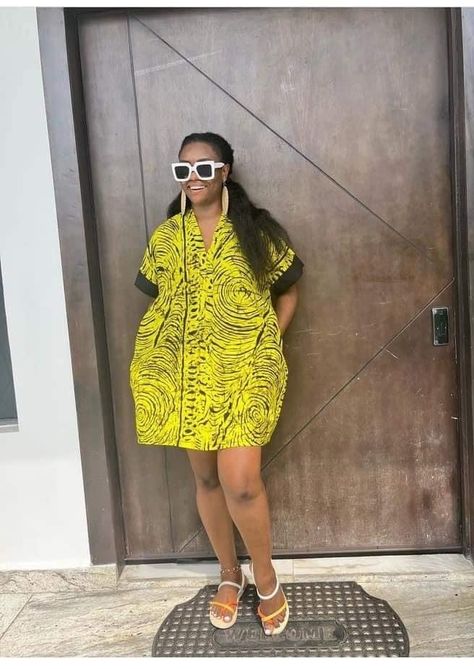 Short Simple Gown Ankara, Ankara Shift Dress With Sneakers, Short Boubou Gown Styles, Free Short Ankara Gown Styles, Short Bubu Styles, Short Bubu Gowns Ankara, Short Boubou Styles For Women, Simple Short Ankara Gowns, Short Gown For Ladies