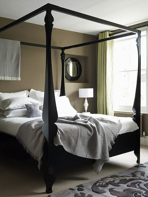 four poster with excellent silhouette Bedroom Extension, Four Poster Bed Frame, Four Poster Beds, 4 Poster Bed, Diy Beds, Poster Beds, Design Ložnic, 4 Poster Beds, Canopy Beds