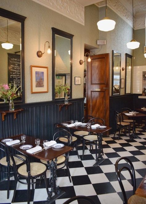 Paris Bistro Kitchen Design, English Coffee Shop Design, English Cafe Design, Paris Bistro Interior, Vintage Bistro Interior Design, London Cafe Interior, English Cafe Interior, French Bistro Interior, Cafe Bistro Design