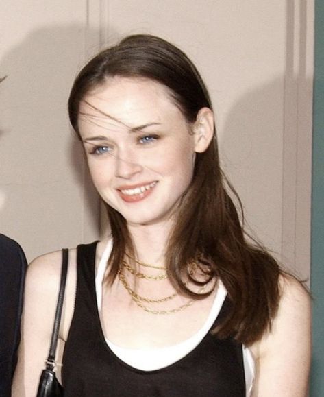 Alexis Bledel, A Woman, Hair, Black