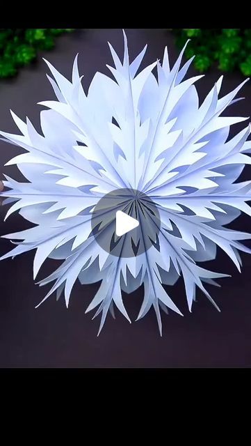 Paper Snow Flakes Tutorial, Snowflake Ideas Paper, Diy Snowflake Tree Topper, Snowflake Designs Pattern, Paperbag Snowflakes, Coffee Filter Snowflakes, Coffee Filters Snowflakes, Snowflake Crafts, Paper Snowflake Patterns