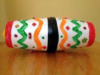 Cinco de Mayo Craft--Musical Maracas : Macaroni Kid Maracas Craft, Bungalow Furniture, Macaroni Crafts, Mexico Crafts, May Crafts, Styrofoam Cups, Reproduction Furniture, Mexican Crafts, 5 De Mayo