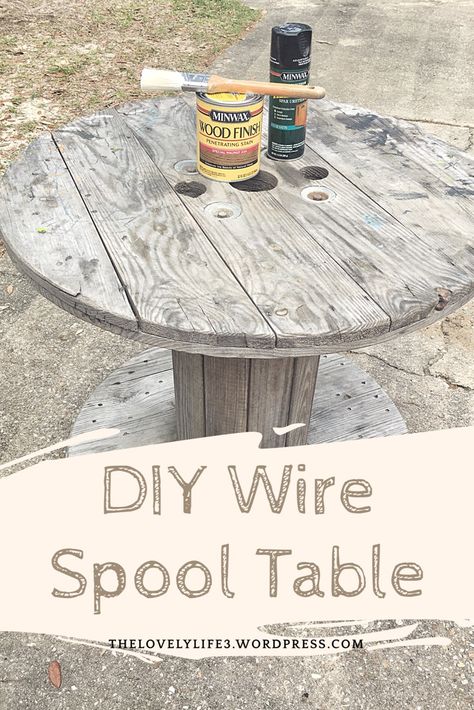 Repurposed Wire Spools, Diy Wooden Spool Table, Wire Spool Ideas Diy Repurposed, Wire Spool Tables Diy, Wooden Spool Outdoor Table, Electrical Wire Spool Ideas, Spool End Table Ideas, Electrical Spool Ideas Outdoor Tables, Cable Spool Game Tables