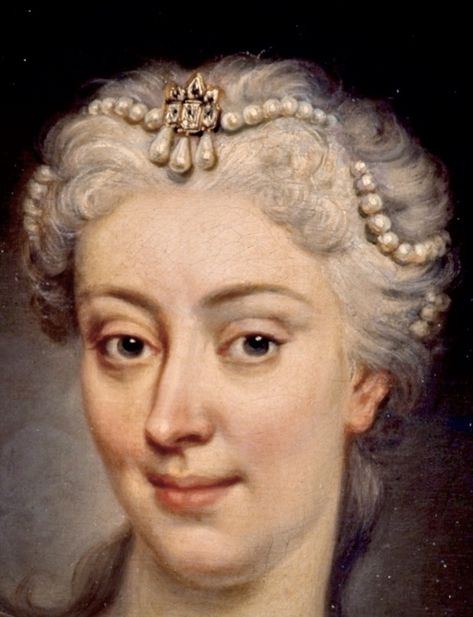 Princess Maria Clementina Sobieska,18th Century Rococo Jewelry 18th Century, 18th Century Accessories, 18th Century French Fashion, 18th Century Hairstyles, Rococo Jewelry, 18th Century Jewelry, Girls Accesories, Dangerous Liaisons, Spanish Royalty