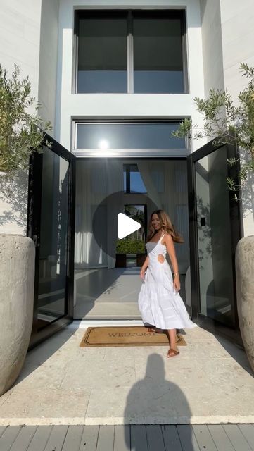 𝐉𝐄𝐒𝐒𝐈 𝐌𝐀𝐋𝐀𝐘 on Instagram: "Welcome home 🤍 Are you ready for the full house tour? 🔑 We have so many new updates and so excited to share!" Jessi Malay, Full House, Are You Ready?, House Tour, Welcome Home, House Tours, So Excited, To Share, House Design