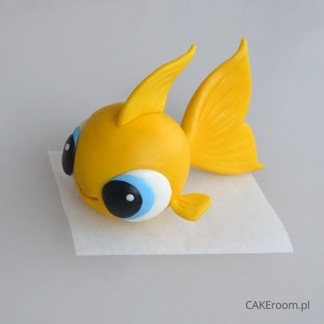 Peixe Crea Fimo, Fondant Ideas, Fondant Animals, Fondant Cake Toppers, Fondant Tutorial, Tanah Liat, Fondant Decorations, Polymer Clay Animals, Fondant Figures