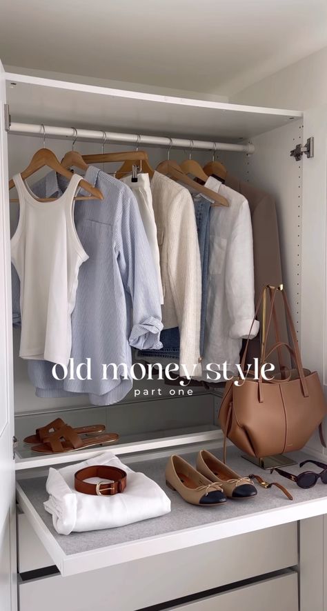 White Tailored Shorts, Aesthetic Capsule Wardrobe, Old Money Wardrobe, Hm Jeans, Capsule Wardrobe Outfits, Tan Bag, Classic Wardrobe Staples, Wardrobe Outfits, Old Money Style