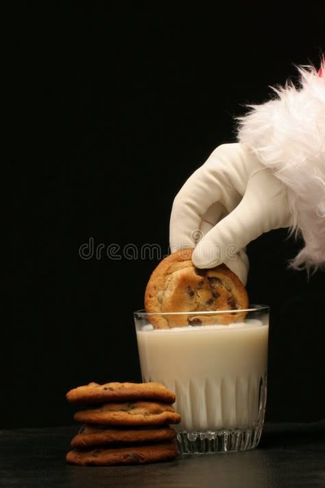 Holiday Stock Photos, Cookies With Santa Photography, Christmas Cookie Photography, Holiday Food Photography, Milk And Cookies Aesthetic, Santa Claus Photo Shoot, Christmas Cookie Aesthetic, Christmas Cookies Photography, Christmas Product Shoot