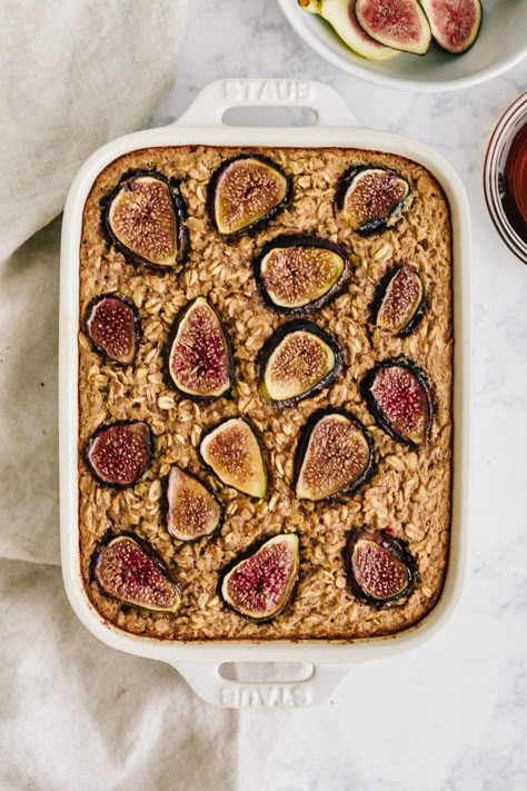 Fig Recipes Healthy, Easy Pastries, Oatmeal Bakes, Fresh Fig Recipes, Fig And Goat Cheese, Vegan Baked Oatmeal, Weekend Brunch Recipes, Fig Tart, No Bake Oatmeal Bars