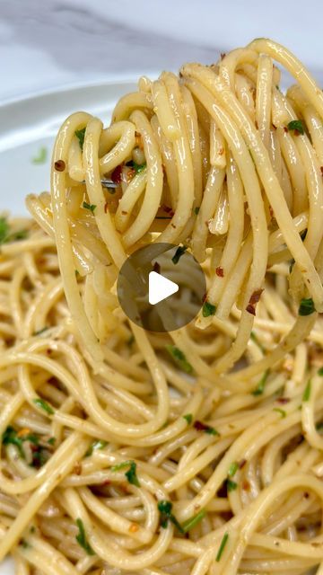 Marquis 😈 on Instagram: "Do you have a favorite bougie struggle meal? Aglio e Olio (Spaghetti with garlic and olive oil) 8 oz. Spaghetti, cooked 1/4. c. Olive Oil 2-4 Garlic Cloves, thinly sliced 1 Tbsp. Red Pepper Flakes 1/2 c. Reserved Pasta Water Parsley, for garnish Cook Spaghetti according to package instructions until al dente. Pro Tip: make sure your pasta water is generously salted so that the spaghetti absorbs some of the salty water. In a skillet, over medium heat, add oil, garlic cloves, red pepper flakes and cook for 2-3 minutes, until garlic in tender and fragrant. Add reserved pasta water that you used to cook spaghetti into the skillet, cooked spaghetti, and mix until sauce thickens and every noodles is covered. Sprinkle in chopped parsley, mix again. Serve Speggetti Noodles Recipe, Spaghetti With Olive Oil And Garlic, Garlic Pasta Olive Oil, Alio Olio Pasta Recipe, Pasta Recipes Simple, Garlic Pasta Recipes, Pasta With Garlic And Olive Oil, Spaghetti Aglio Olio Recipe, Garlic Oil Pasta