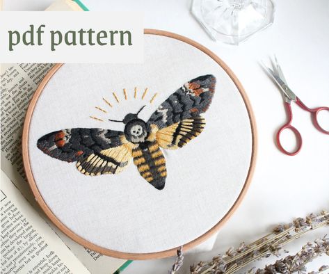 Moth Embroidery, Portrait Embroidery, Painting Embroidery, Hawk Moth, Bee Embroidery, Butterfly Embroidery, Thread Painting, Embroidery Supplies, Hand Embroidery Pattern