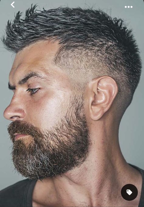 Military Hair, Military Haircut, Mens Hairstyles With Beard, Beard Styles Short, Beard Haircut, Taper Fade Haircut, Mens Hairstyles Thick Hair, Men's Short Hair, Haircut Types