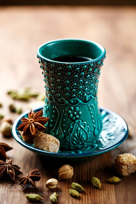 Hot drink with spices in authentic cup Authentic blue dishware masala tea or hot drink with spices selective focus Blue Dishware, Chai Tea Benefits, Masala Chai Tea, Masala Tea, Tea Varieties, Clean Diet, Masala Chai, Eat The Rainbow, Buzzfeed Food