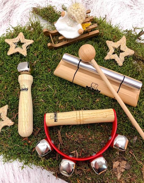 Small instruments, big joy! Choose from a huge variety of hand percussion instruments by NINO Percussion, made of wood or plastics. Great as a christmas gift, so even the little ones can participate in making music together at christmas eve. Small Instruments, Music Together, Hand Percussion, Percussion Instruments, Making Music, Made Of Wood, Percussion, Christmas Eve, Musical Instruments