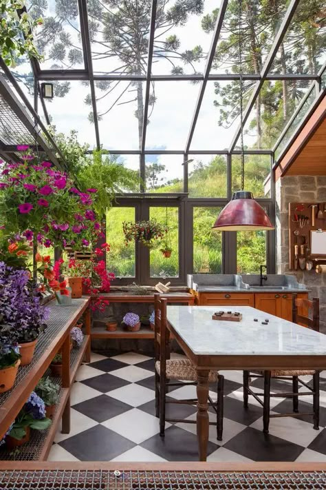 Greenhouse Kitchen, Conservatory Kitchen, Greenhouse Interiors, Home Greenhouse, Backyard Greenhouse, Patio Interior, Greenhouse Gardening, House Goals, Glass House