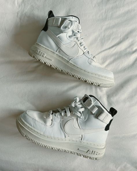 ⭐️ SOLD ⭐️ Nike Air Force 1 high utility in summit white Size 8W $75 Comment “I want it” or dm me if you would like to buy these shoes 🤍 Nike Air Force High, Air Force High, Nike Air Force 1 High, Air Force 1 High, Nike Air Force 1, Air Force 1, Nike Air Force, Dm Me, Air Force