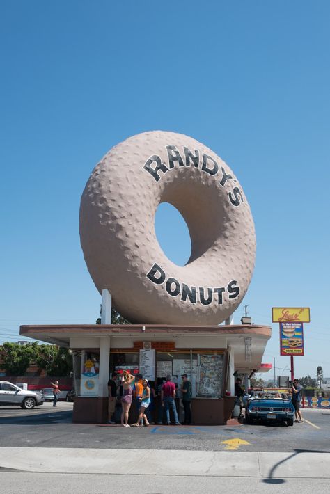 The LA Bucket List: Week No. 5 | Randy’s Donuts Randys Donuts, Donuts Aesthetic, La Bucket List, Bucket List Items, I Love La, California Living, California Love, Dubai Mall, New Adventure