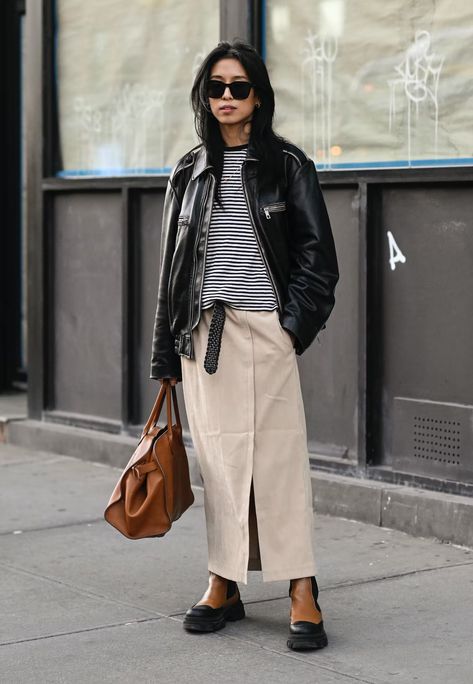 Street Outfit Summer, Street Style Outfits Casual, Street Style Fall Outfits, New York Fashion Week Street Style, Nyfw Street Style, Copenhagen Style, Popsugar Fashion, Copenhagen Fashion Week, Street Style Summer