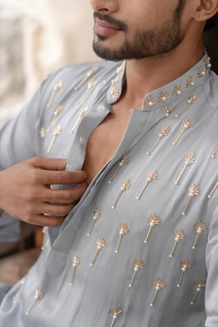 Traditional Indian Mens Clothing, India Fashion Men, Geometrical Motifs, Indian Wedding Suits Men, Latest Kurta Designs, Indian Wedding Clothes For Men, Boys Kurta Design, Wedding Kurta For Men, Groom Dress Men