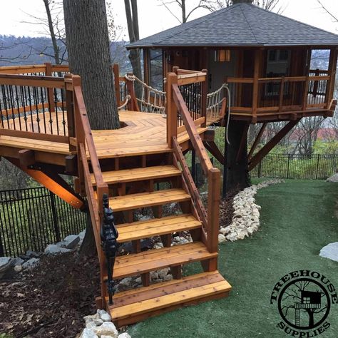 THE BLACK HILLS © : 16' Octagon Treehouse Plan - Walmart.com Tree House Playground, Treehouse Plans, Adult Tree House, House Playground, Backyard Fort, Cute Backyard, Tree House Ideas, Treehouse Ideas, Beautiful Tree Houses