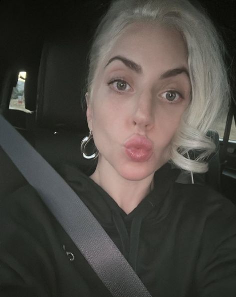 No Makeup, Lady Gaga, Pink Hair, My Girl, Diva, Makeup, Hair, Pink, Make Up