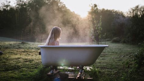 Bathtub Photoshoot, Outdoor Bathtub, Pain Relief Remedies, Outdoor Tub, Outdoor Bath, Outdoor Photoshoot, New Energy, Medicinal Herbs, Sacred Space