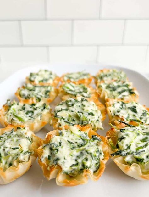 Artichoke Phyllo Cups, Keeping On Point, Phyllo Dough Recipes, Creamy Spinach Dip, Impressive Appetizers, Spinach And Artichoke Dip, Phyllo Cups, Phyllo Dough, Creamy Spinach