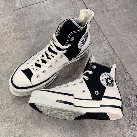 Converse Collection, Cute Converse Shoes, Black And White Converse, Cute Converse, All Star Converse, Star Converse, Trendy Shoes Sneakers, Dr Shoes, Pretty Shoes Sneakers