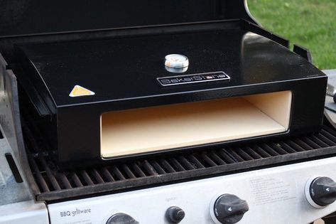 BakerStone Pizza Oven Box Review: It’s Easy And Cheap To Grill Pizza At Home Outdoor Gas Pizza Oven, Earth Ships, Pizza Oven For Sale, Grill Pizza, Pizza Oven Recipes, Gas Pizza Oven, Blackstone Grill, Pizza House, Pizza At Home