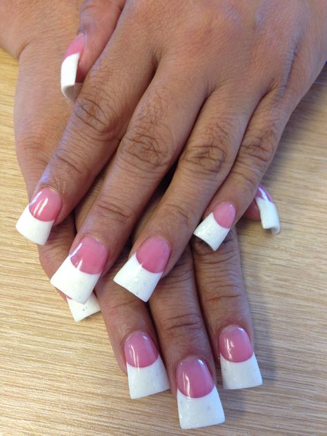 Kawaii French Tip Nails, Short Chunky French Tips, Y2k French Tip Nails Short, 2000s French Tip, Y2k Pink French Tip, Duck Nails 2000s, Duck Nails French Tip, 2000s French Tips, Short French Tip Acrylic Nails 2000s