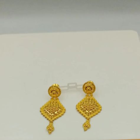 Dainty 22karat gold pieces ✨️ Price: $85 per gram✨️ Send a DM to order ✨️ Dailyware Earrings Gold, 22 Karat Gold Jewelry, Shop Dress, 24 Karat Gold, Modest Wear, Gold Necklace Designs, Gold Piece, Gold Accessories, Necklace Designs