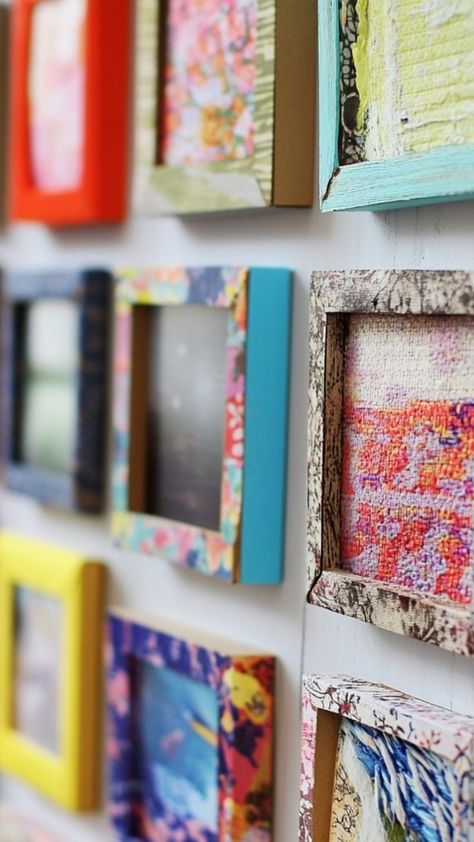 Upcycle old cardboard into unique, eco-friendly picture frames! This simple DIY project lets you turn cardboard scraps into stylish frames, perfect for displaying your favorite photos or artwork. Add a creative, sustainable touch to your decor while reducing waste with these custom-made frames. 🖼♻️ #RecycledPictureFrames #DIYHomeDecor #UpcycledCrafts #EcoFriendlyLiving Cardboard Frame Diy, Diy Photo Frame Cardboard, Cardboard Picture Frames, Cardboard Frame, Diy Photo Frames, Frame Diy, Diy Picture Frames, Recycled Cardboard, Diy Picture