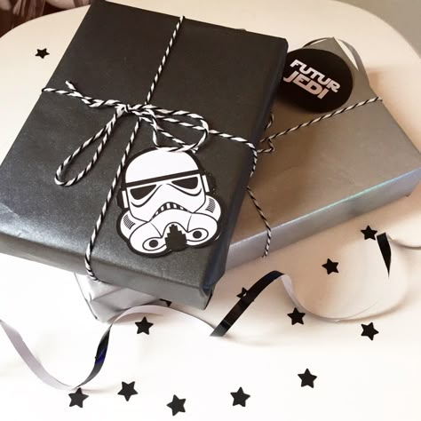 Star Wars Theme Birthday, Star Wars Party Decorations, Birthday Star Wars, Star Wars Theme Party, Photo Star, Star Wars Decor, Star Wars Diy, Star Wars Birthday Party, Birthday Star