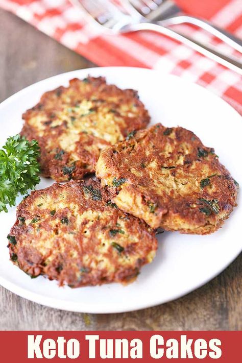 Tuna Cakes Recipe Healthy, Keto Tuna Cakes, Tuna Patties Healthy, Tuna Patties Easy, Tuna Cakes Recipe, Keto Tuna, Tuna Patties, Tuna Cakes, Healthy Tuna