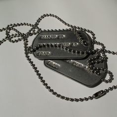 A dog tag is another name for a soldier's identification tag. These Broken Stars, Romeo I Julia, Jack Morrison, Dean Winchester Supernatural, Jordan Parrish, John 117, Raiden Metal Gear, Army Dog Tag, Army Dogs