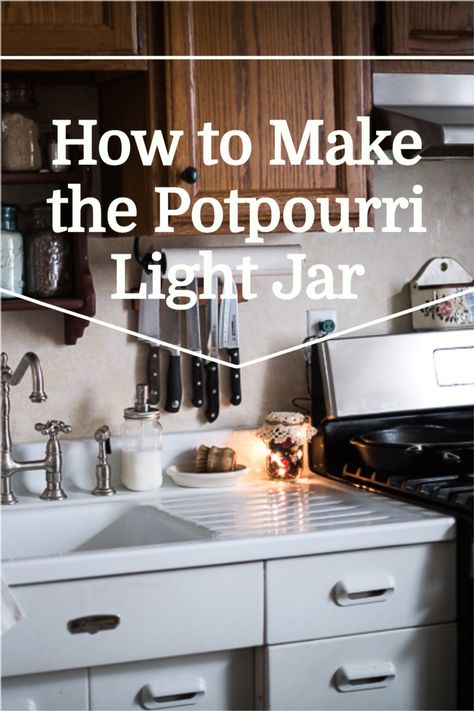 Create the perfect diy gift for just under $10. Potpourri Display, Potpourri Gift, Vintage Sink, How To Tie Ribbon, Room Smells, Christmas Jars, Easy Diy Gifts, Jar Lights, Led String Lights