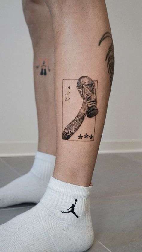 Messi Tattoo Ideas, Messi Tattoo, Word Tattoo Ideas, Tattoo Perna, Third Eye Tattoos, Side Neck Tattoo, Eye Tattoos, Small Girly Tattoos, Fan Tattoo