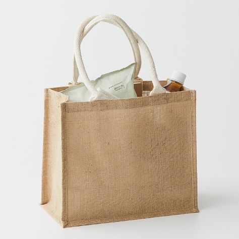 MUJI Launches New Reusable Jute Tote Bag Jute Bags Manufacturers, Insulated Tote Bag, Jute Tote Bags, Jute Totes, Jute Bag, Eco Friendly Bags, Bags Aesthetic, Jute Bags, Car Dealership