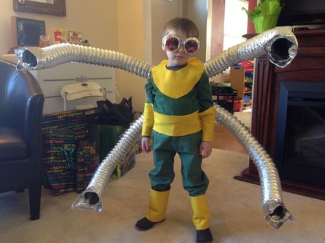 Friend Totally Nailed Her Son's Doc Ock Costume - Imgur Doc Ock Costume, Doc Ock Cosplay, Octopus Costume, Villains Party, Dr Octopus, Web Slinger, Doc Ock, Villain Costumes, Funny Baby Pictures