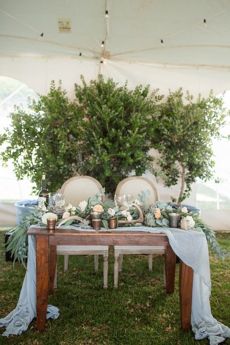 Rustic chic sweetheart table for two #weddingideas #countryweddings #rusticweddings #weddingdecor Vintage Sweetheart Table, Sweetheart Table Ideas, Rustic Sweetheart Table, Wedding Sweetheart Table, Simple Art Designs, Diy Couples Costumes, Best Couples Costumes, Sweetheart Table Wedding, Rustic Winter Wedding