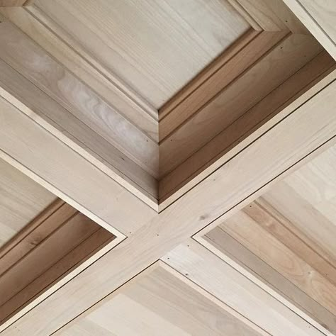 Cauffered Ceiling, Can Chandelier, Coffer Ceiling, Coffered Ceiling Design, Ceiling Details, Open Ceiling, Interior Ceiling Design, Wall Paneling Diy, Timber Ceiling