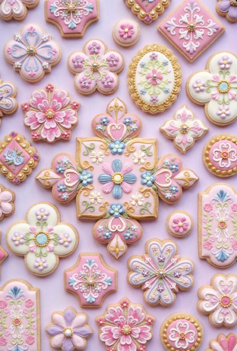 Pastel Cookies, Parents With Baby, Glutenfri Baking, Decorative Cookies, Paint Cookies, Sugar Cookie Designs, Cute Baking, Pretty Dessert, Pretty Cookies